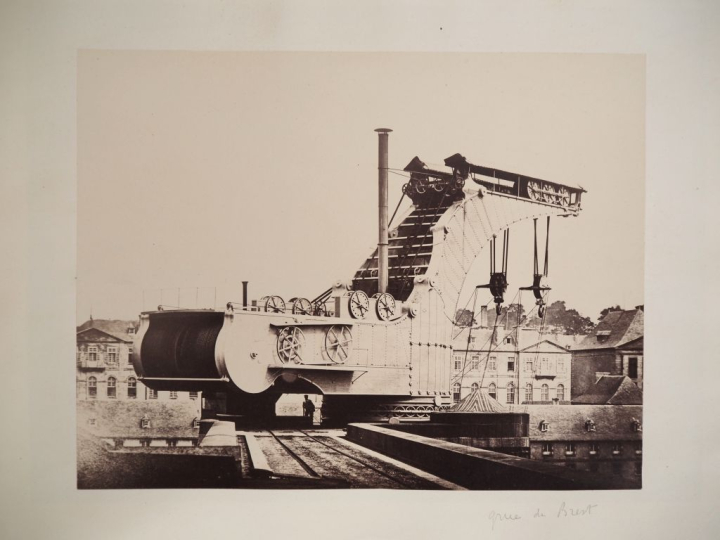 PHOTOGRAPHIE – LORIENT. LORIENT – 1876. Petit in-folio à l’italienne (