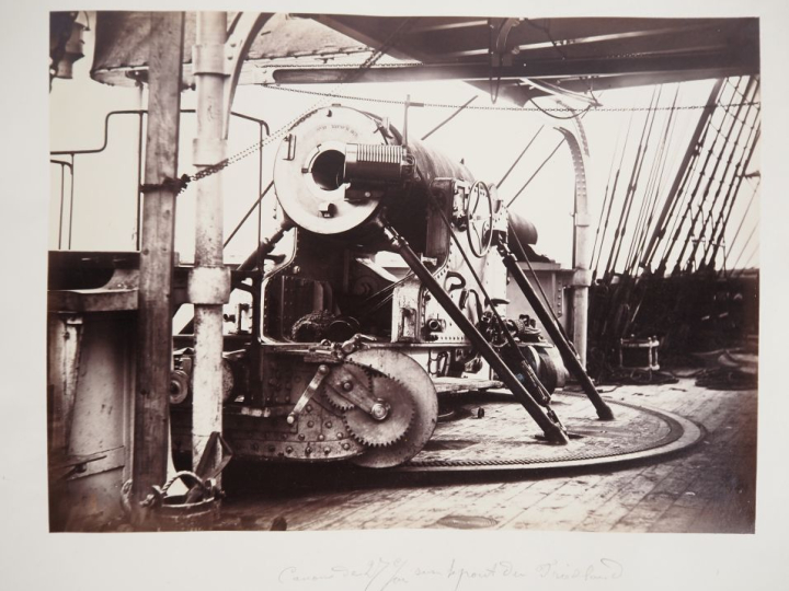 PHOTOGRAPHIE – LORIENT. LORIENT – 1876. Petit in-folio à l’italienne (