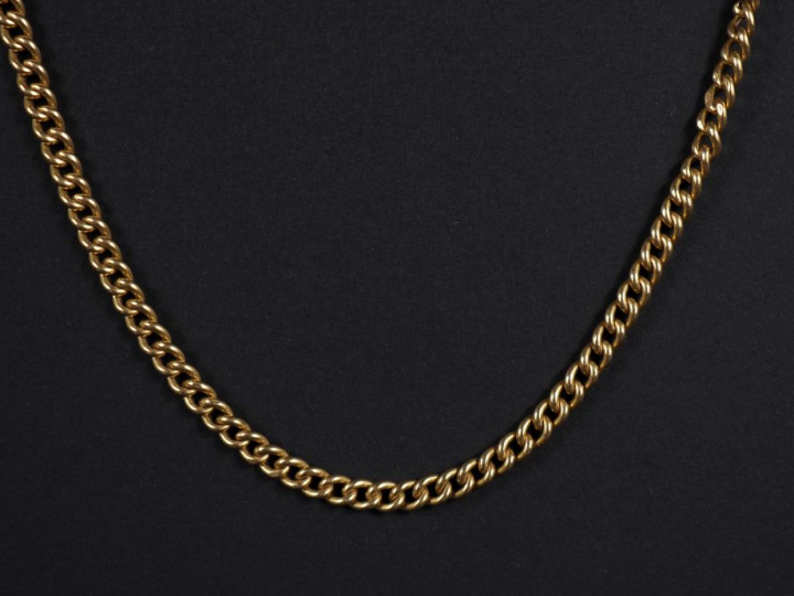 Collier souple en or jaune 750, maille gourmette. Long. 42,5 cm Poids.