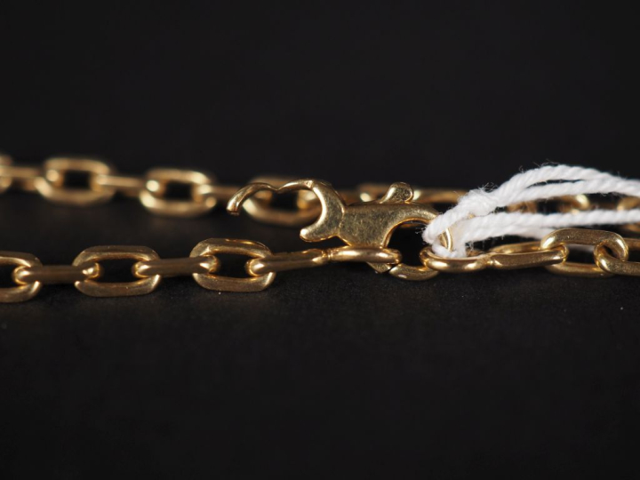 Chaine en or jaune 750, maille gourmette.  Long. 59 cm Poids. 19,48 g 