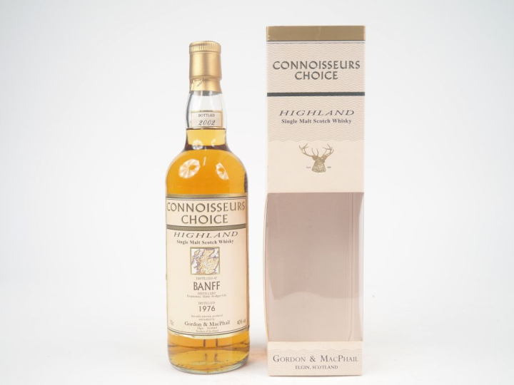 BANFF 26 YEARS GORDON   MACPHAIL DISTILLED : 1976 - BOTTLED : 2002 - 4