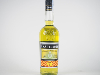 Vente aux enchères 1 BOUTEILLE CHARTREUSE JAUNE ÉPISCOPALE "LA TAU" - 2017