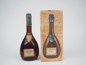 Vente aux enchères 1 BOUTEILLE ARMAGNAC "13 ANS D'AGE" LAFONTAN  - NIVEAU BAS/BS/COFFRET 