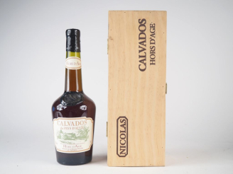 Vente aux enchères 1 BOUTEILLE CALVADOS "HORS D'AGE" NICOLAS - CBO 