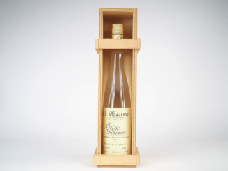 Vente aux enchères 1 BOUTEILLE EAU DE VIE POIRE WILLIAMS "VIEILLE RÉSERVE" - CBO 