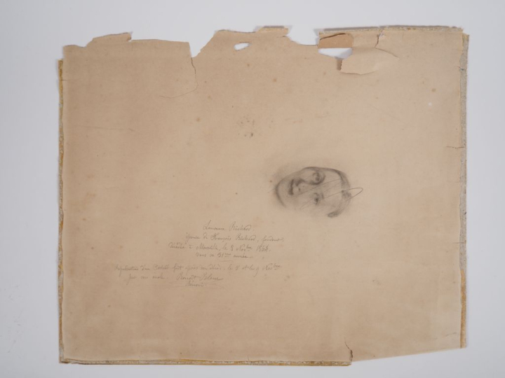 Portefolio : ensemble d'environ 110 dessins et 20 gravures.