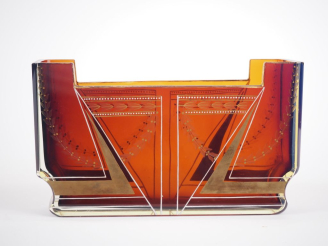 Vente aux enchères Coupe de style Art Déco en verre ou cristal ambré émaillé à décor de g