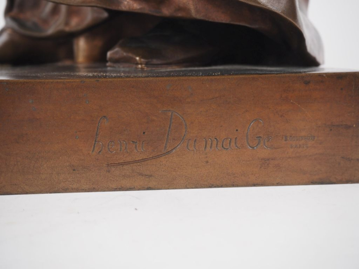 Henri DUMAIGE.  "François Rabelais"  Sculpture en bronze à patine méda