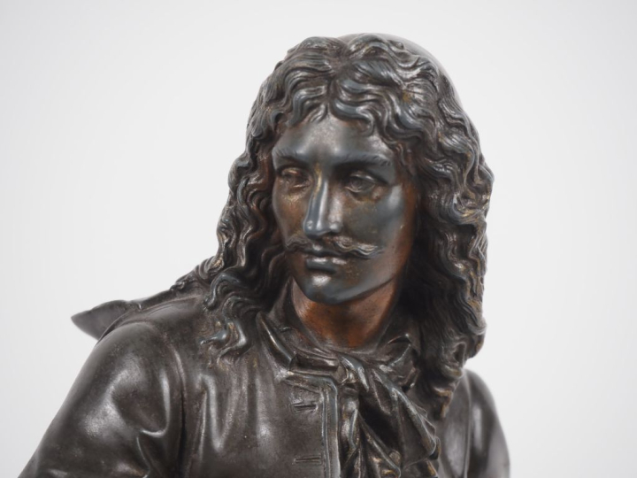 BOURET.  "Molière" Sujet en régule. H. 42,5 cm