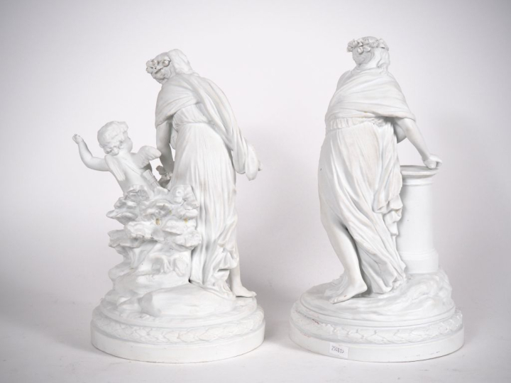 Paire de groupes en biscuit "l'amour captif de la jeunesse" et "la jeu