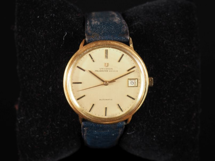 UNIVERSAL POLEROUTER, Genève Ref. 169111/03 N°2 528 009 Montre bracele