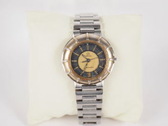 Vente aux enchères OMEGA, Seamaster Dynamic Montre bracelet en acier et métal doré.  Cadr