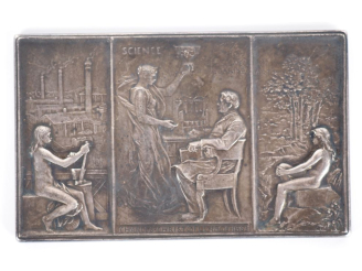 Vente aux enchères ROTY. Plaque en bronze argenté en hommage à Charles Christofle. Dim. 6