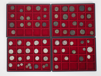 Vente aux enchères Collection de 75 pièces antiques ou d'après.