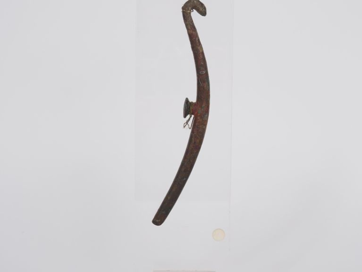 Chine des Han, IIIe s. av/apr. J.-C. Grande agrafe de ceinture en bron