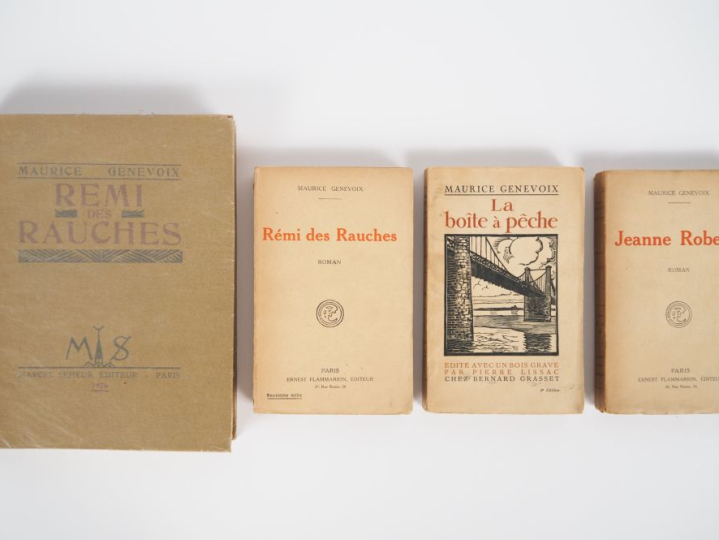 GENEVOIX (Maurice). 4 OUVRAGES (3 avec E.A.S., 1 signé). -	JEANNE ROBE