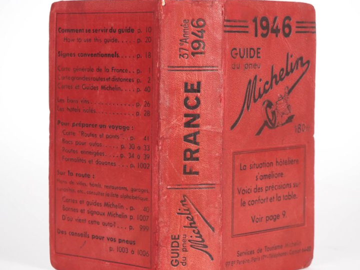 MICHELIN. Guide rouge 1946. (petits accidents et frottements).