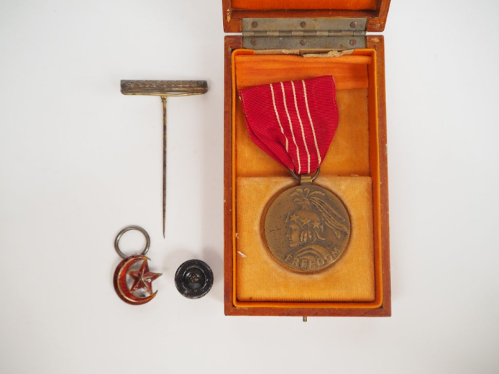 USA  Médaille de la Liberté.  En bronze.  Présentée dans l’écrin de la