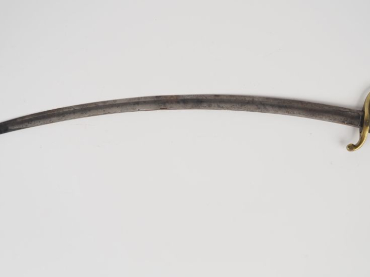 Sabre de canonnier modèle 1829.  Poignée recouverte de cuir avec filig