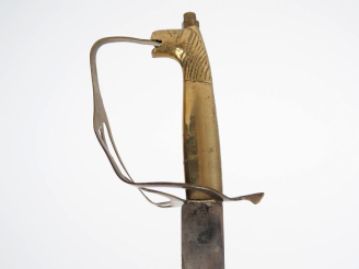 Vente aux enchères Sabre moderne de fabrication indienne.  Fourreau façon cuir à trois ga