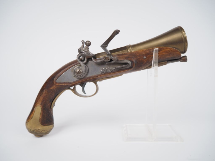 Pistolet tromblon à silex, pour la décoration.  Longueur : 30 cm.  XXe