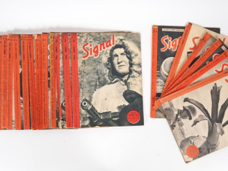 Vente aux enchères SIGNAL. Lot de 22 revues.