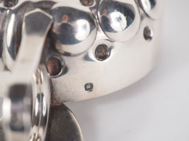 Taste-vin en argent 925, poinçon Minerve, à décor de côtes torses et p