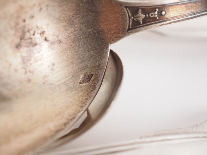Cuillère à ragout en argent 925, modèle uniplat poinçon au premier coq