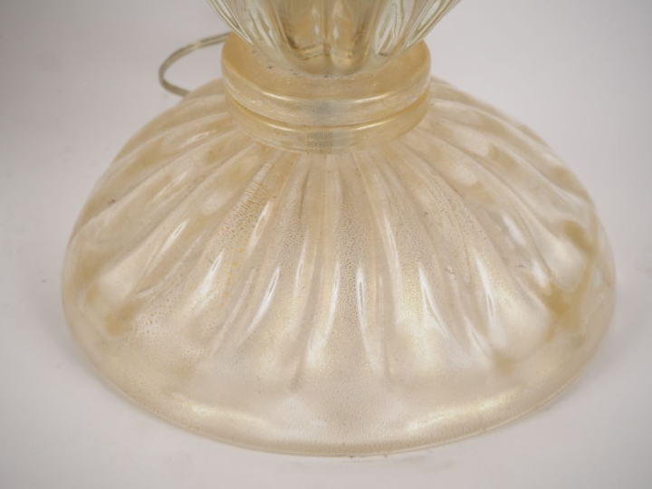 Paire de lampes en verre de Murano, translucide et pailleté d'or en fo