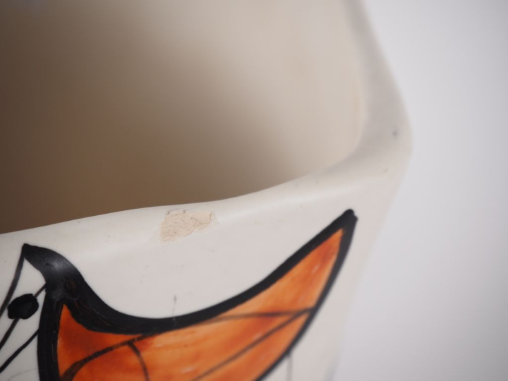 CAPRON à Vallauris.  Grand pichet en céramique à décor de poissons et 