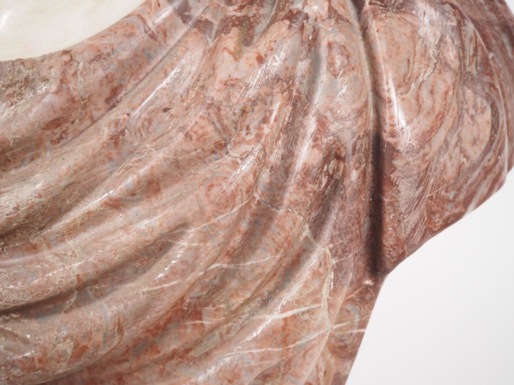 Ecole française d'après l'antique.  "Buste d'empereur romain" Sculptur