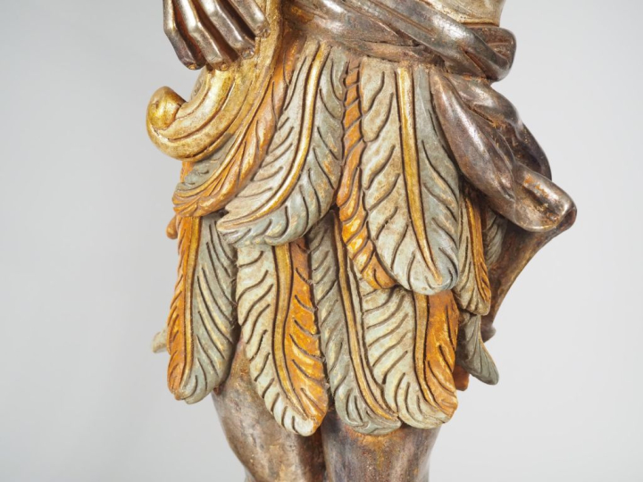 Lampadaire porte torchère de style vénitien en bois polychrome en form