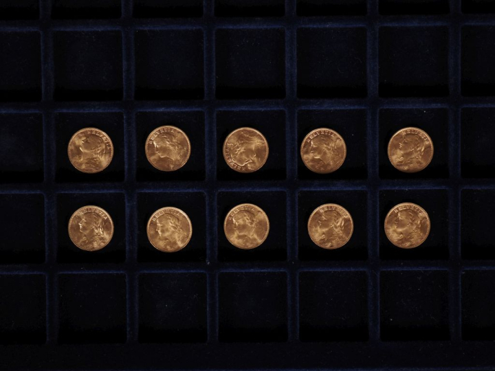 Dix pièces de 20 Francs Suisse or, 1947 B, 1935 B, 1947 B, 1947 B, 193