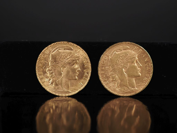 Deux pièces de 20 Francs or, 1908.  FRAIS ACHETEURS 10% HT.