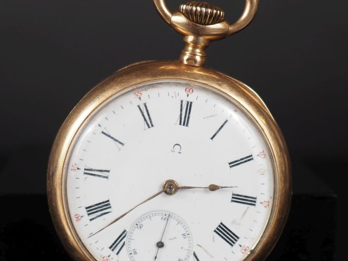OMEGA Montre de gousset en or jaune 750.  Cadran à chiffres romains po