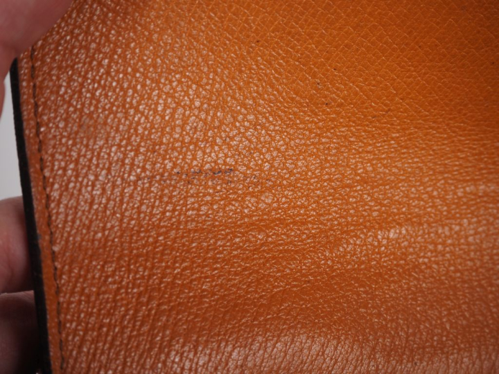 LOUIS VUITTON Sac CHANTILLY (c 1975). Toile monogramée et vache nature