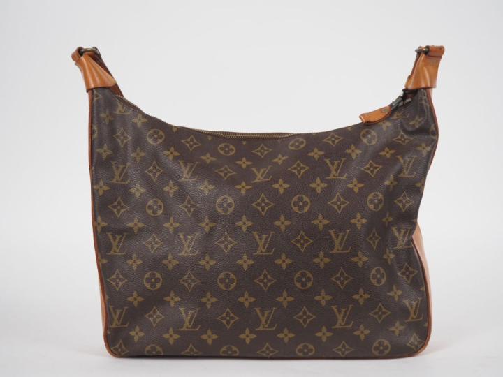 LOUIS VUITTON Sac (c 1975) avec bandoulière en toile enduite monogramé