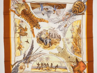Vente aux enchères HERMES, Paris Carré de soie, modèle "Chasses exotiques".  Design par L
