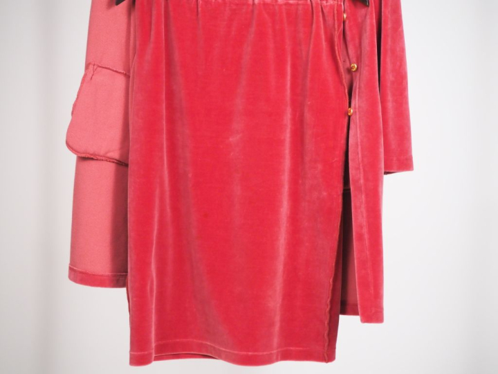 SONIA RYKIEL,  Ensemble comprenant une jupe et un pull en coton (85%) 