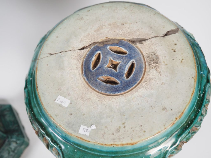 Chine du Sud, Vietnam, fin XIXe début XXe siècle,  Deux sellettes en c