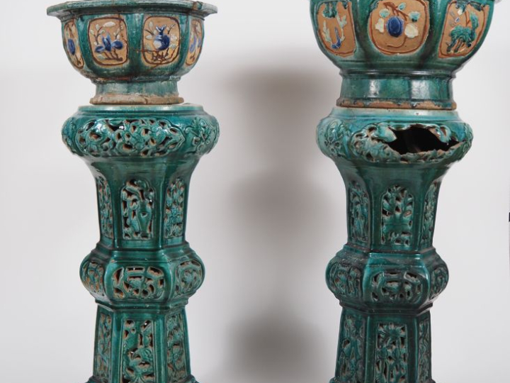 Chine du Sud, Vietnam, fin XIXe début XXe siècle,  Deux sellettes en c