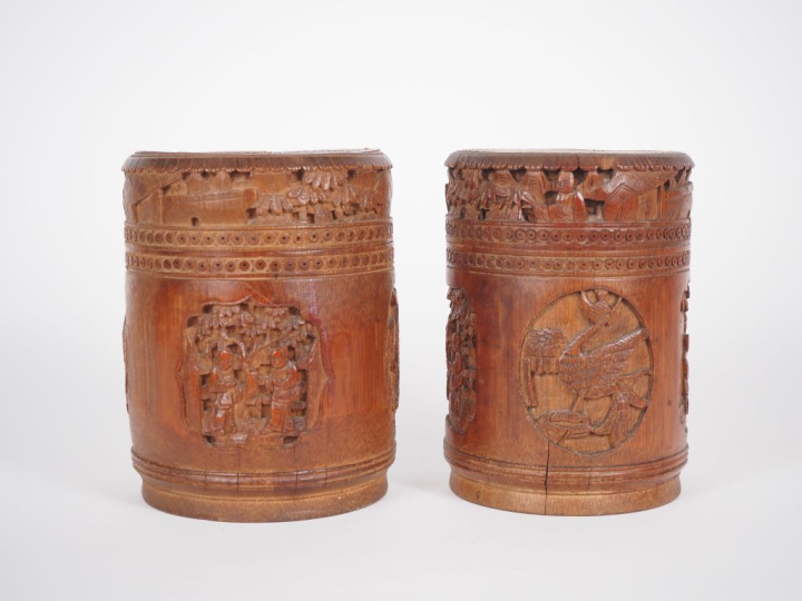 Chine, vers 1900 Paire de boîtes cylindriques couvertes en bambou, à d