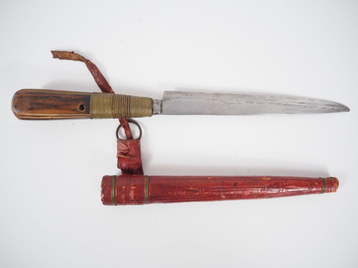 "Poignard Bou-Saadi" Afrique du Nord L. 25 cm.