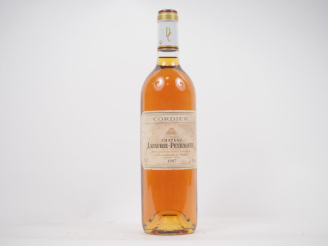 Vente aux enchères 1 BOUTEILLE CHÂTEAU LAFAURIE PEYRAGUEY 1er CC SAUTERNES - 1997 - ES 