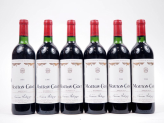 Vente aux enchères 6 BOUTEILLES MOUTON CADET BARON PHILIPPE PAUILLAC - 1986 - 1 BG/1 LB 
