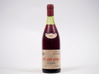 Vente aux enchères 1 BOUTEILLE NUITS ST GEORGES "LES PROCÈS" G. GARRIGUES - 1978 - 3,8 CM