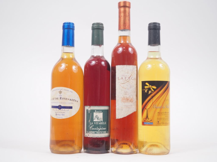 4 BOUTEILLES : 1 MUSCAT DE RIVESALTES - 2008 / 1 LA VITARÈLE BORIE CAR