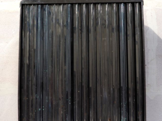 Vente aux enchères Radiateur pour automobile ROLLS ROYCE 20/25. Dim. 94 x 62 cm.