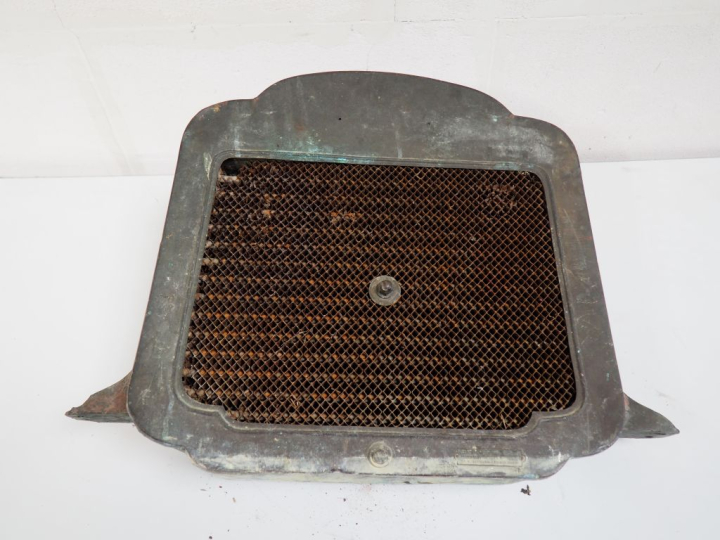 Radiateur PRINT. Dim. 53 x 70 cm. (A restaurer).