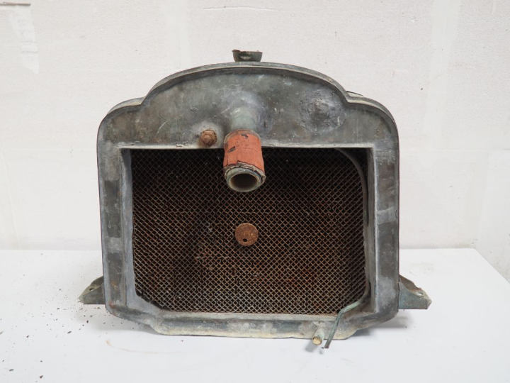 Radiateur PRINT. Dim. 53 x 70 cm. (A restaurer).